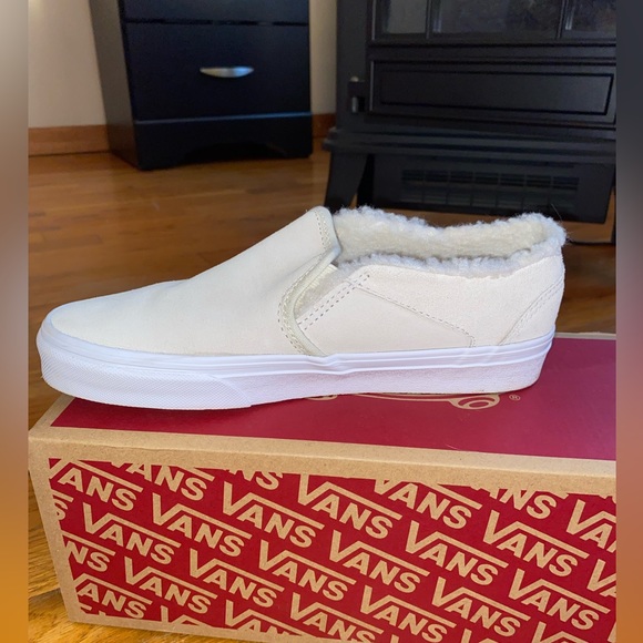 Women’s Asher Turtledove Vans - Picture 5 of 10